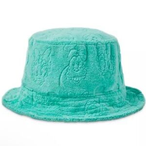 Disney Park Bucket Hat Terry Cloth Mint
Mickey Minnie Mouse and Friends NWT